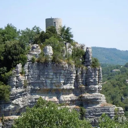 Neat On The Border Of The Ardeche * Barjac (Gard)